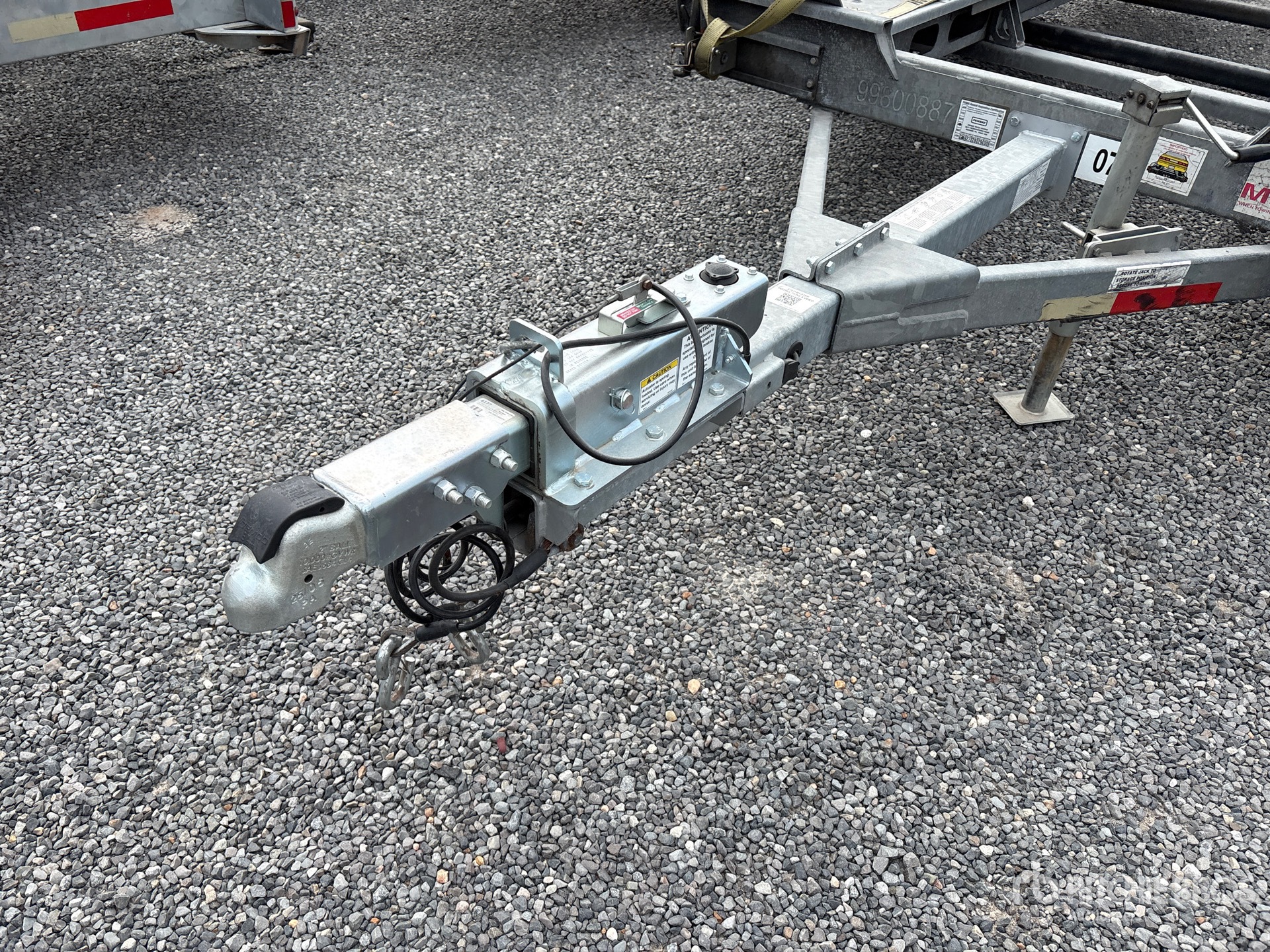 2020 Demco AT7000P