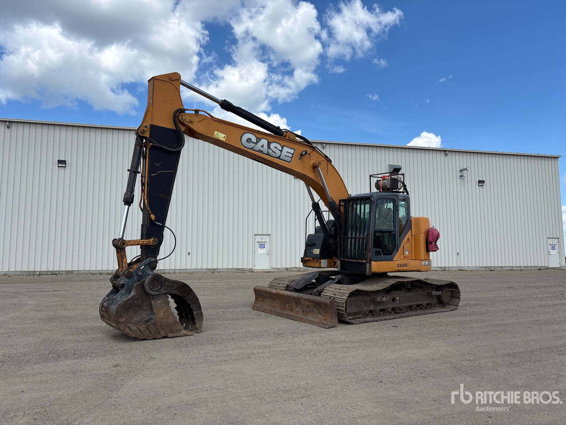 2015 Case CX235C