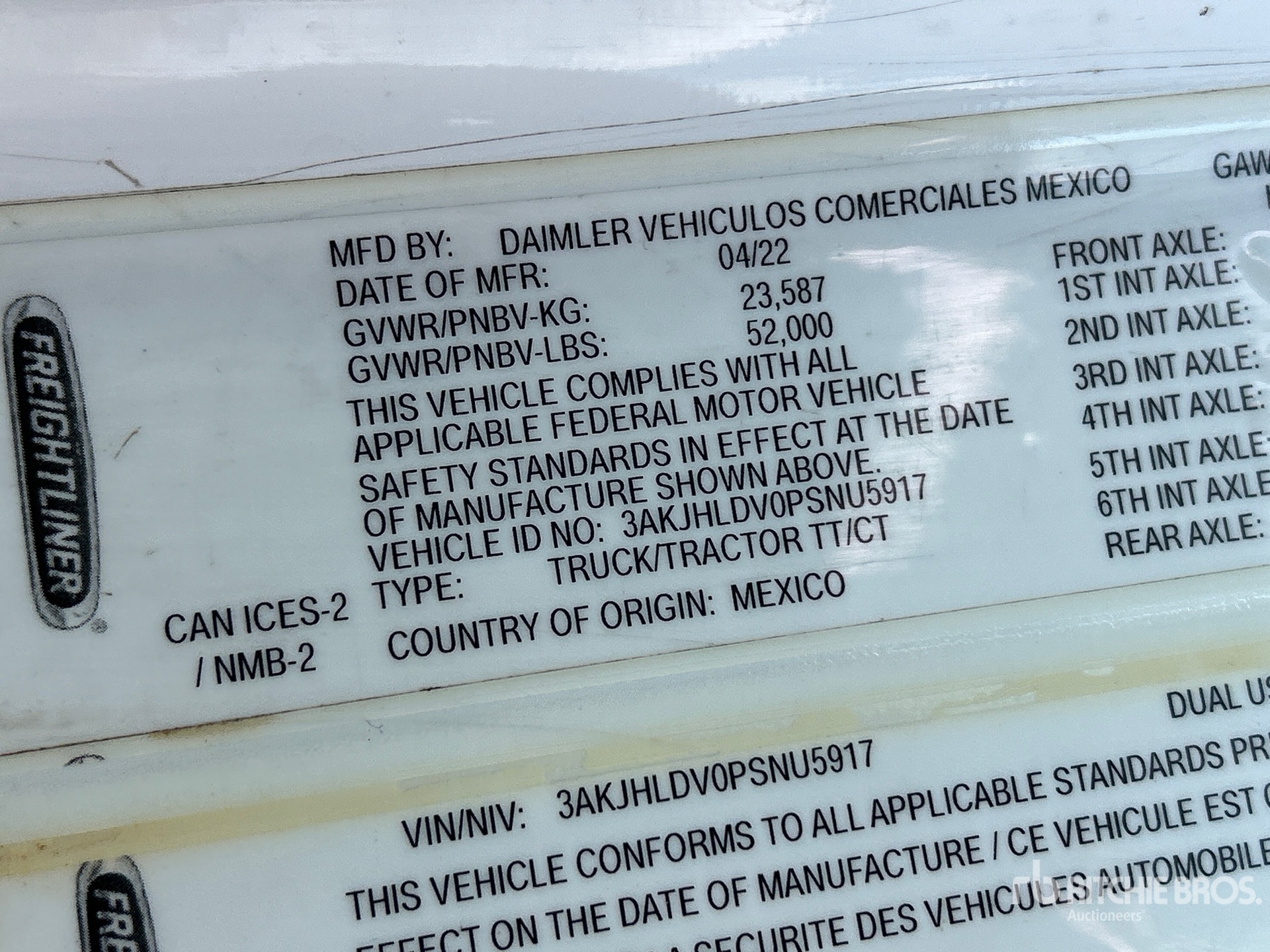2023 Freightliner CASCADIA 126