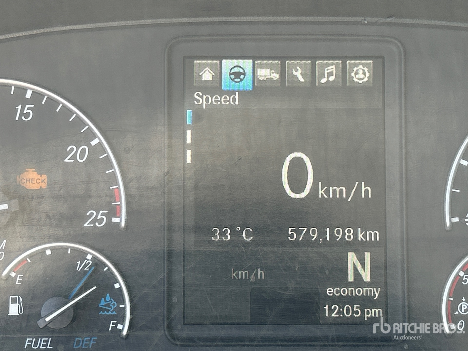 2020 Freightliner CASCADIA 126