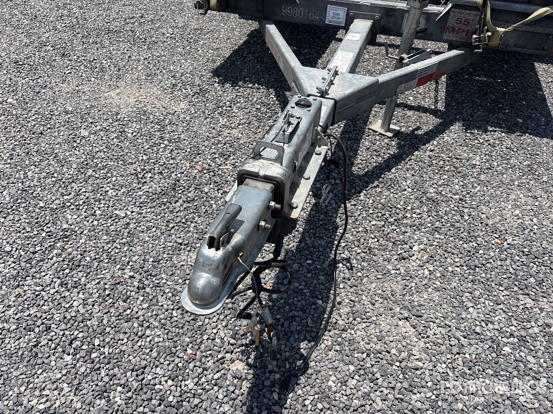 2020 Demco AT7000P