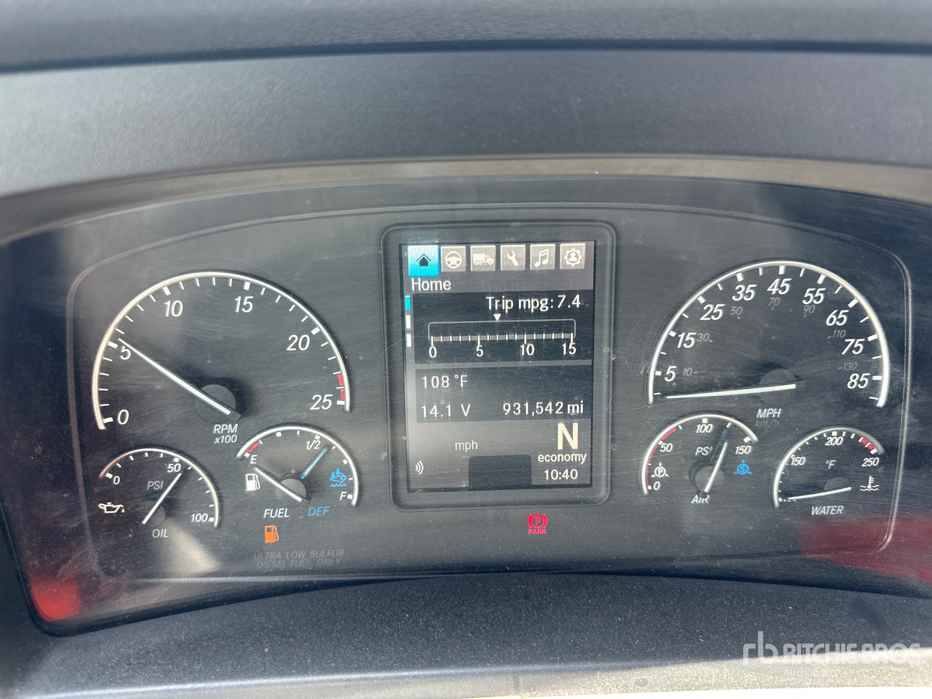 2021 Freightliner CASCADIA 116