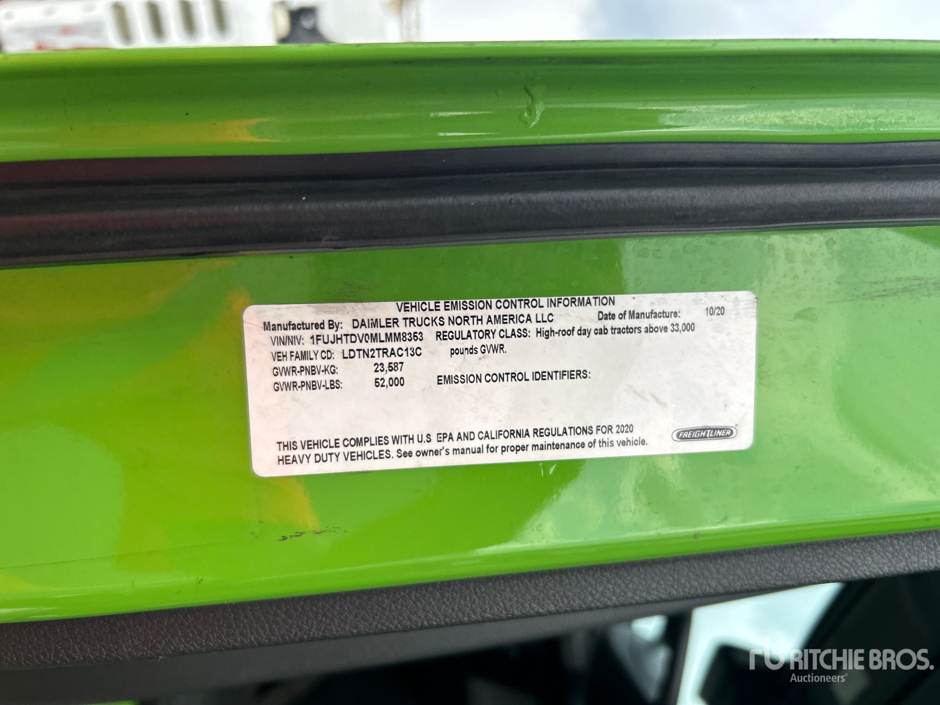 2021 Freightliner CASCADIA 116
