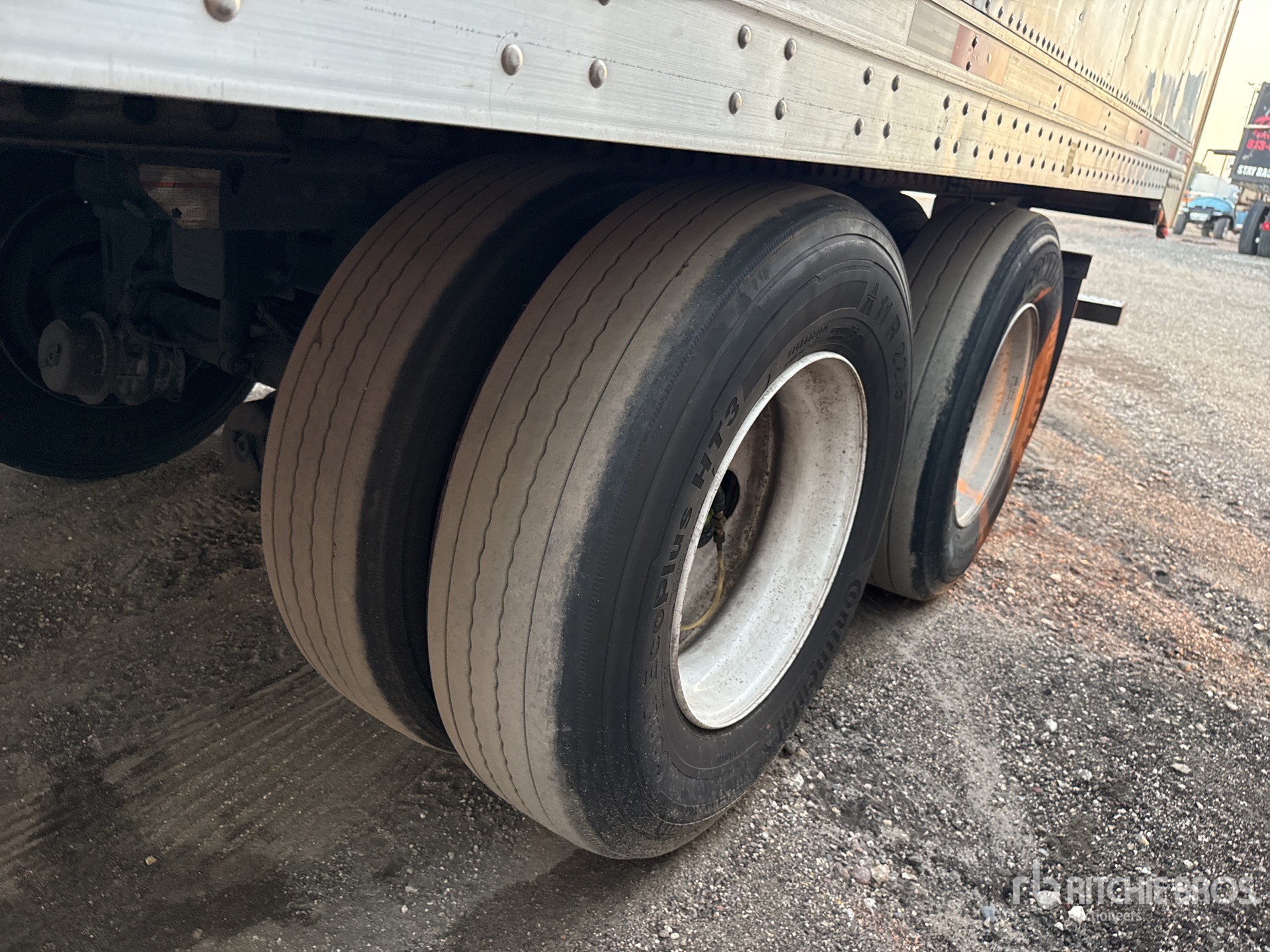 2011 Freightliner CASCADIA 116