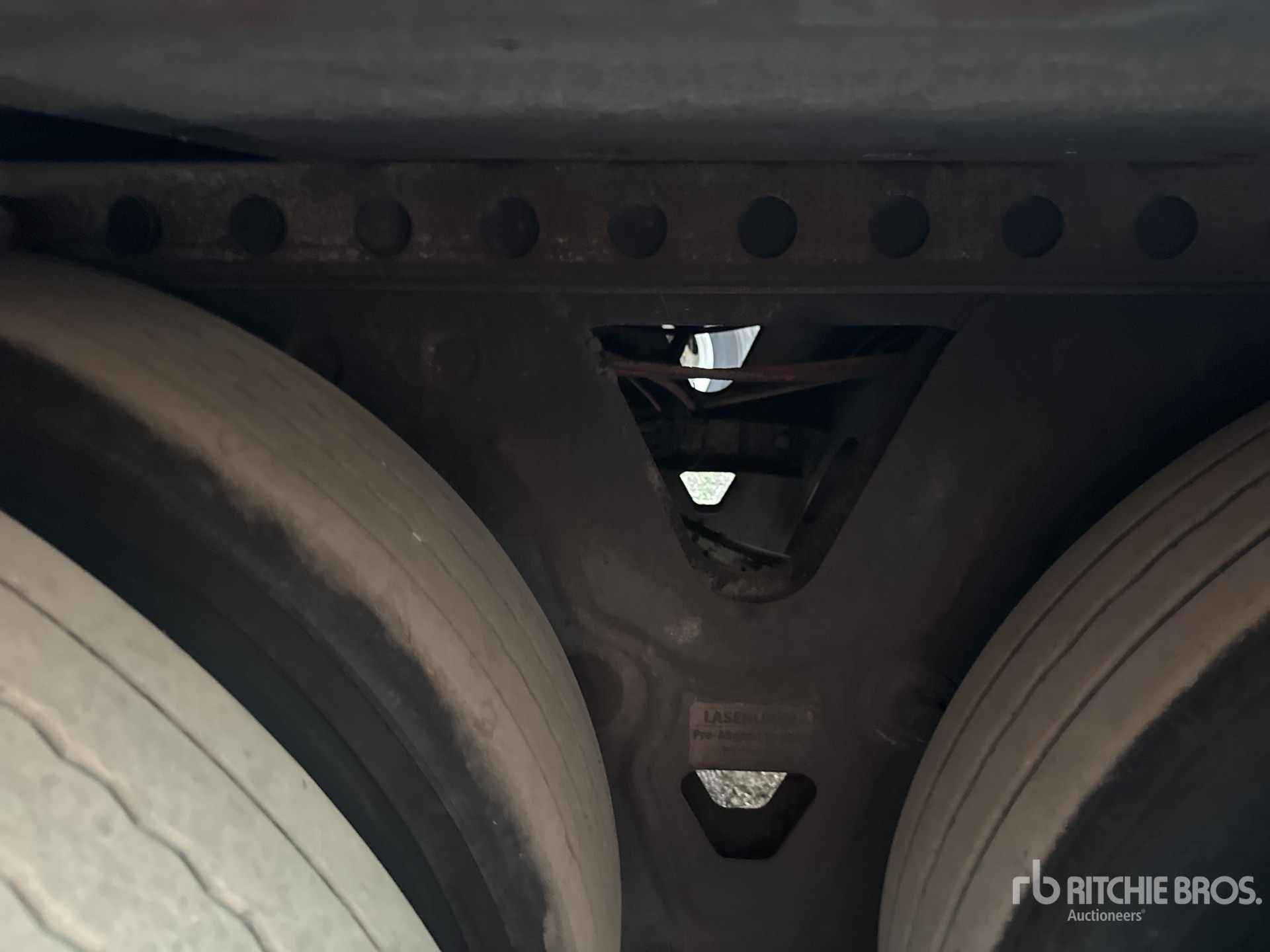 2011 Freightliner CASCADIA 116