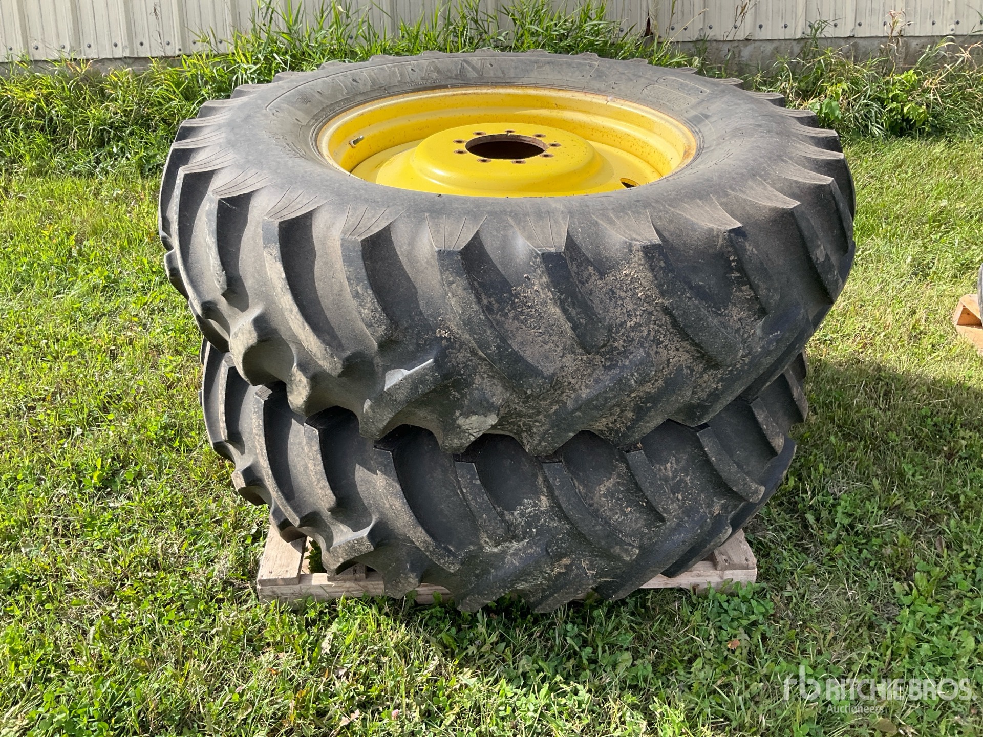 Titan QUANTITY OF (4) 18.4-34 - FITS  ...