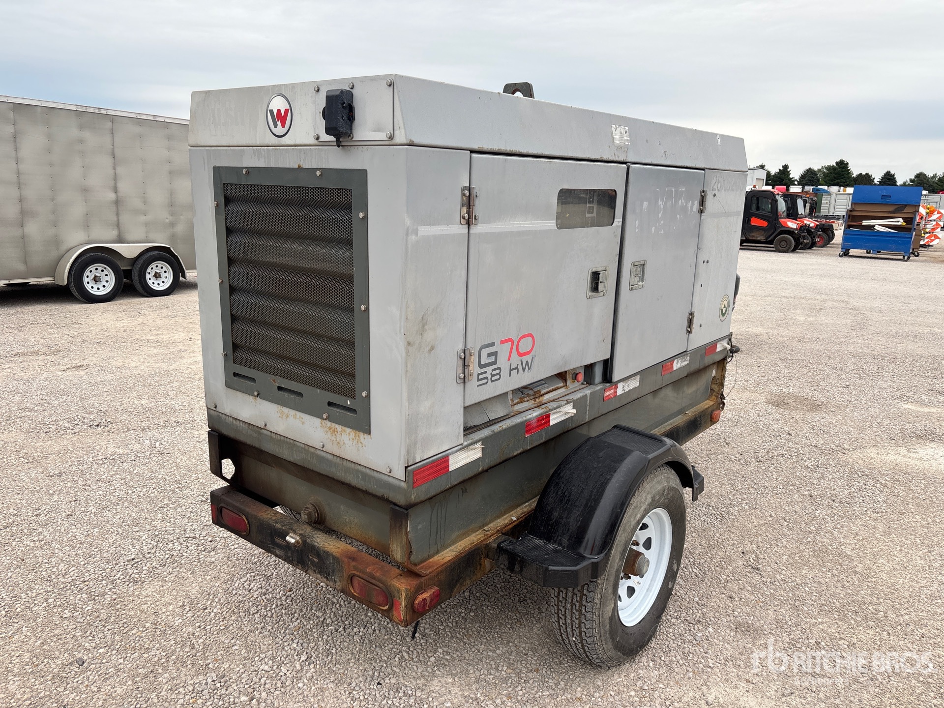 General Appearance with Picture, Right Rear Corner