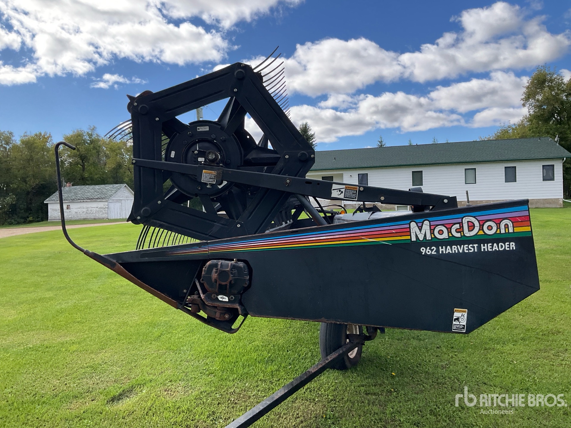 1998 Macdon 962