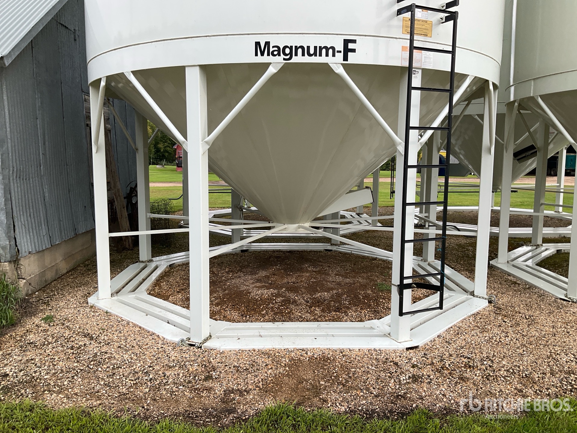 2014 Westeel 1620 MAGNUM-F