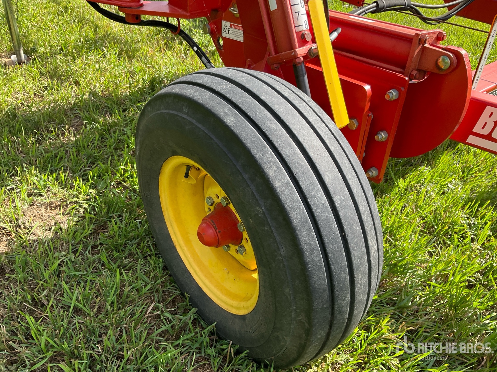 2008 Bourgault 6000
