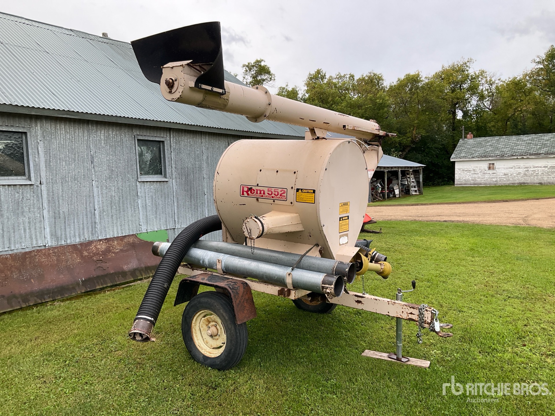 1995 REM 552