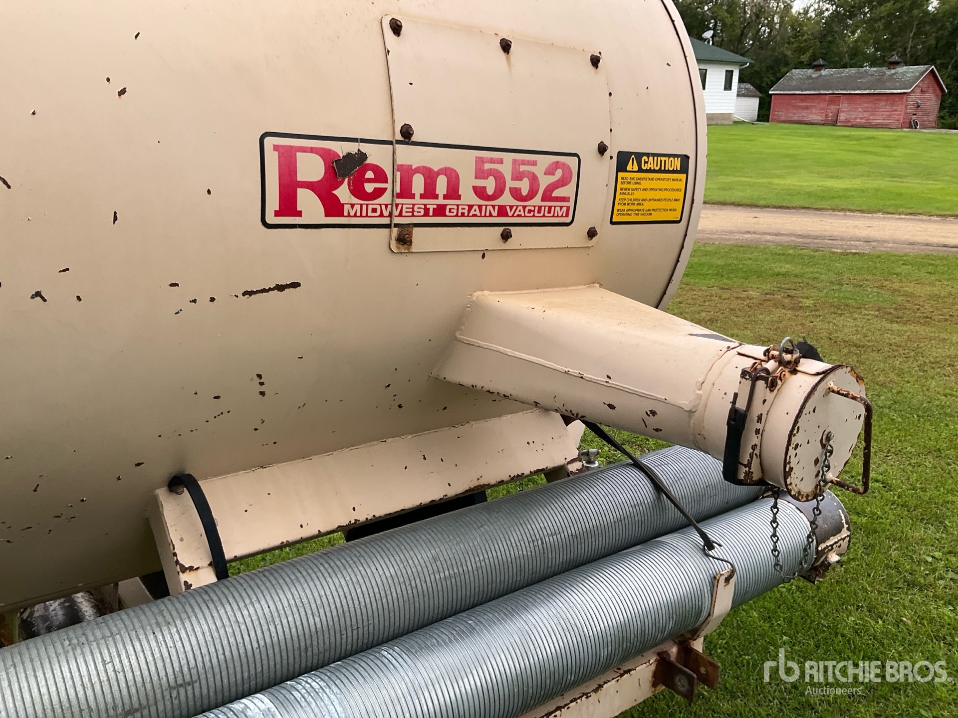 1995 REM 552