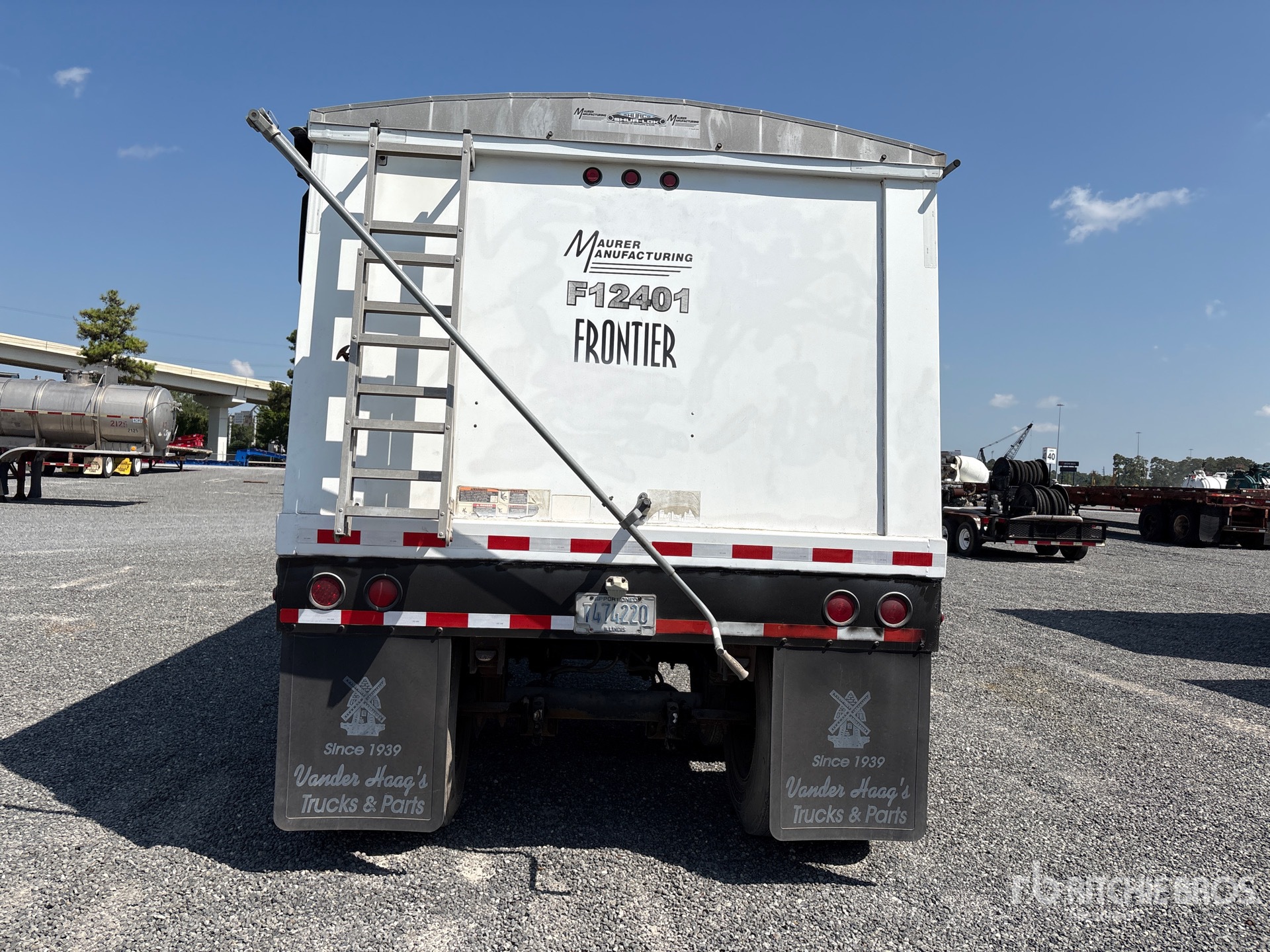 2012 Maurer 42 ft T/A