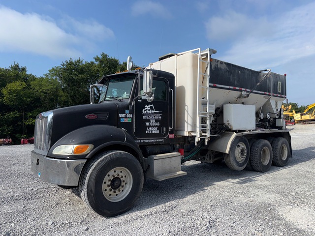 2007 Peterbilt 340 8x4 Volumetric Mixer Truck