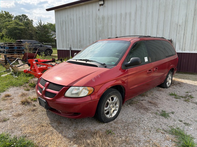 2001 Dodge Grand Caravan EX Minivan (Inoperable) 2001 Dodge Grand Caravan EX Minivan (Inoperable)