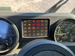 v2 Control Station - Truck Dual Operator with Spie luminose del motore