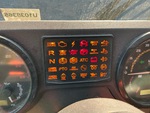 v2 Control Station - Truck Dual Operator with Spie luminose del motore
