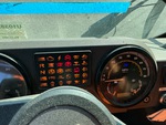 v2 Control Station - Truck Dual Operator with Spie luminose del motore