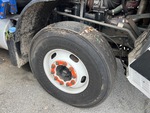 Underbody with Right Steer Tire
