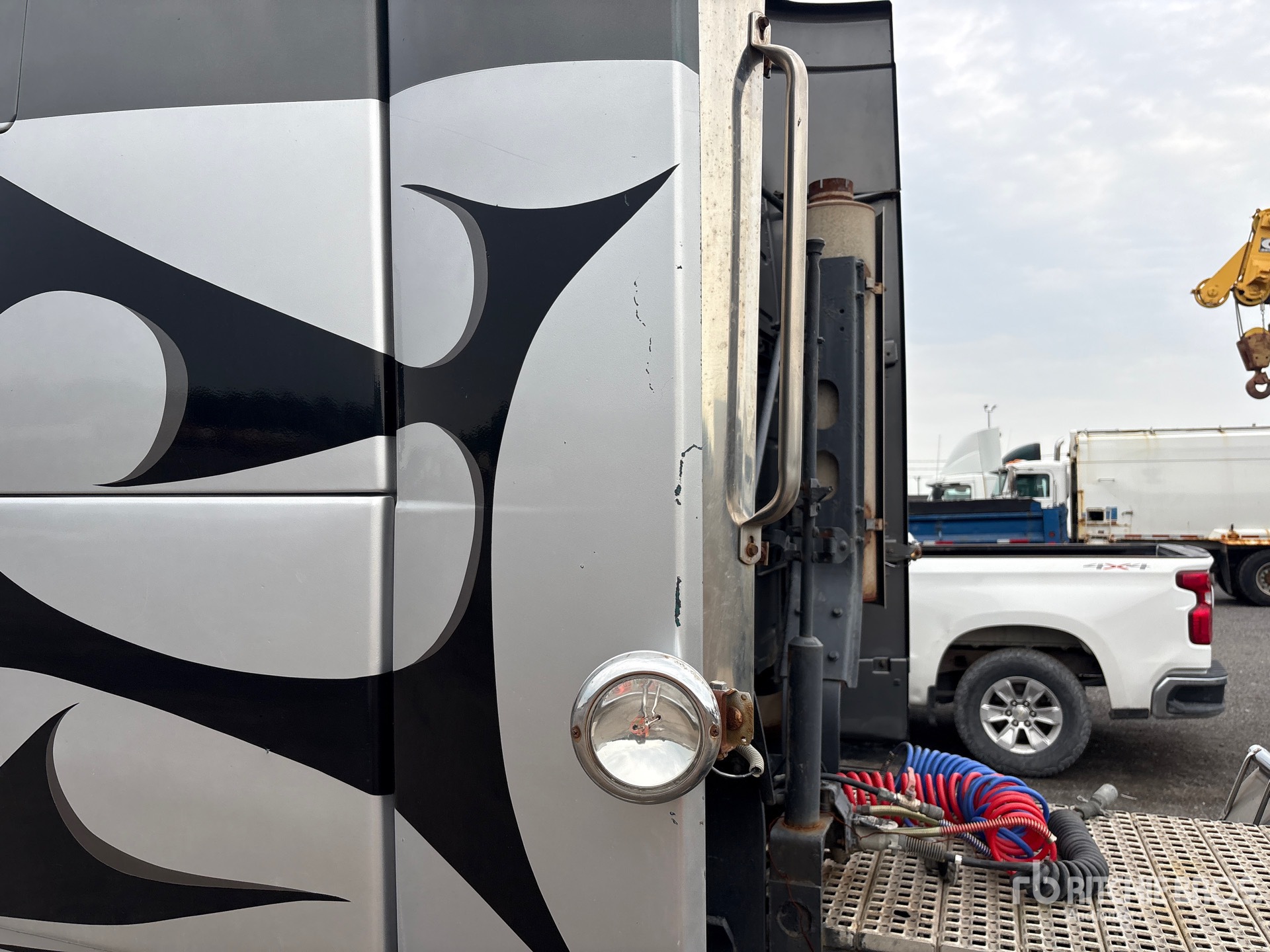 1998 Volvo VNL