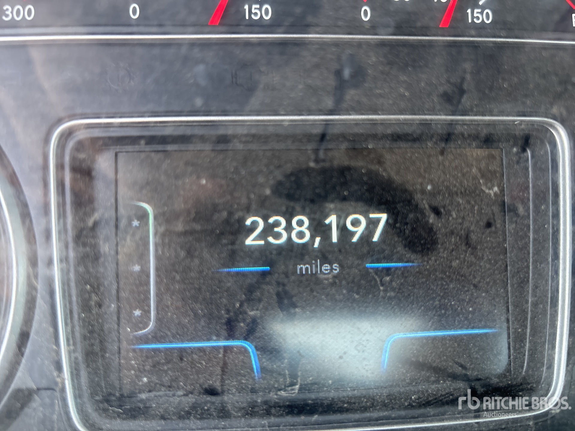 2023 International RH613