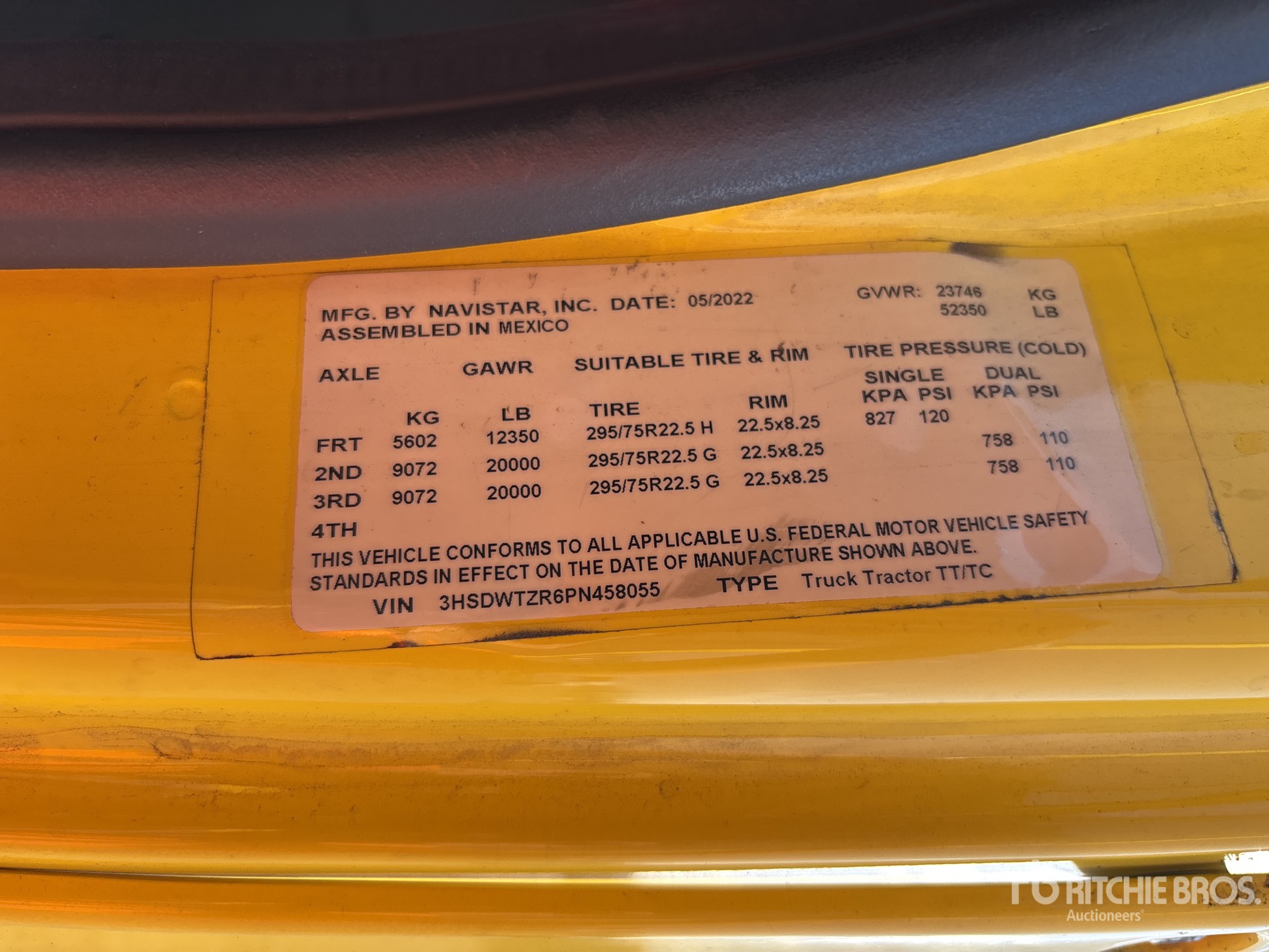 2023 International RH613