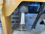 Hydraulics with Bucket Tilt Cylinders