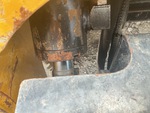 Hydraulics with Bucket Tilt Cylinders