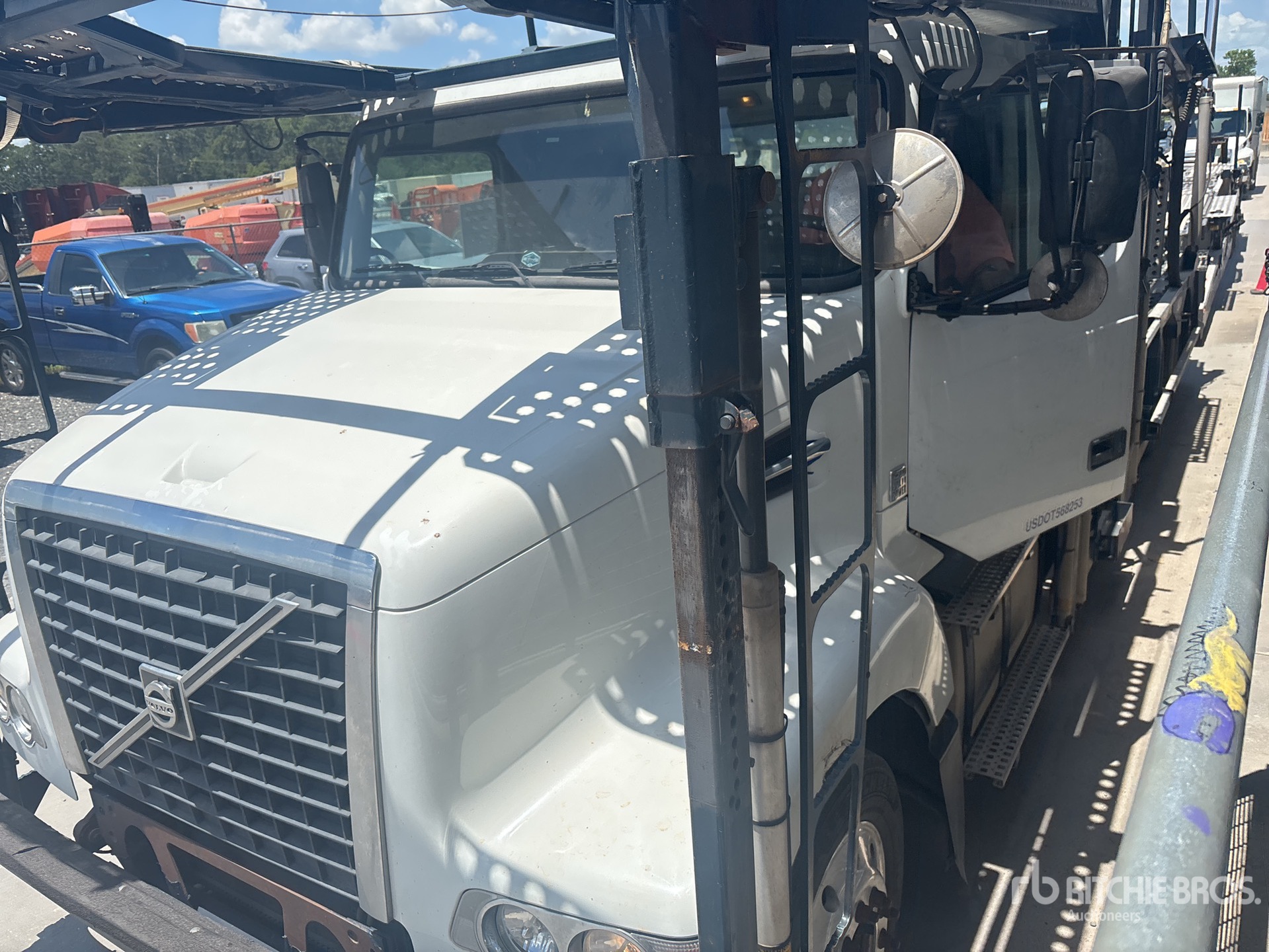 2015 Volvo VAH
