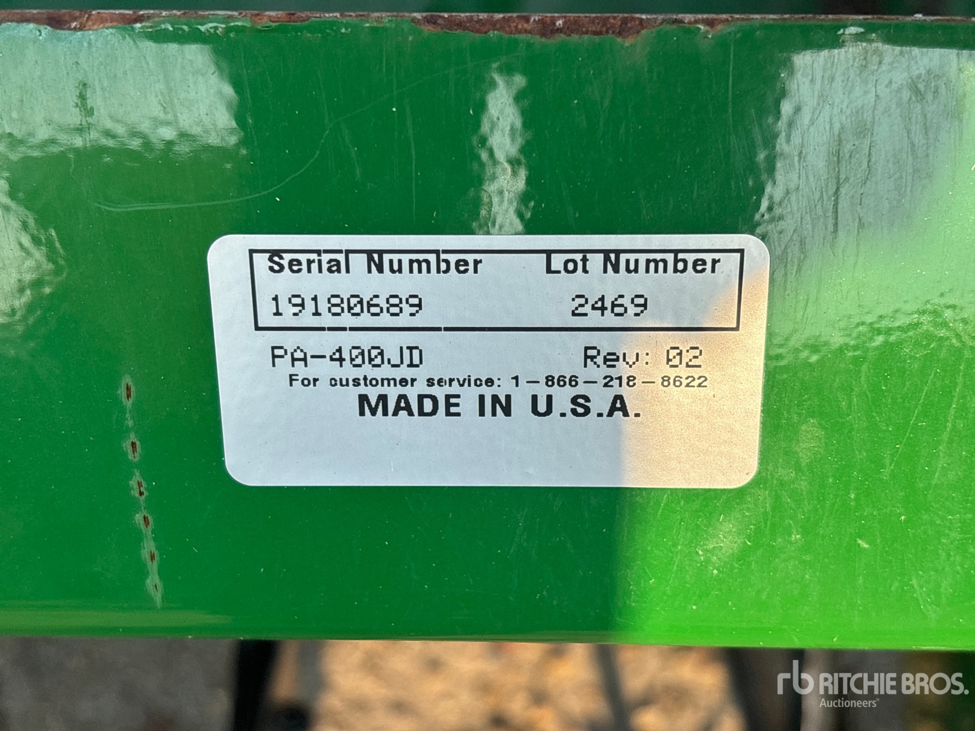 John Deere 40 IN AERATOR