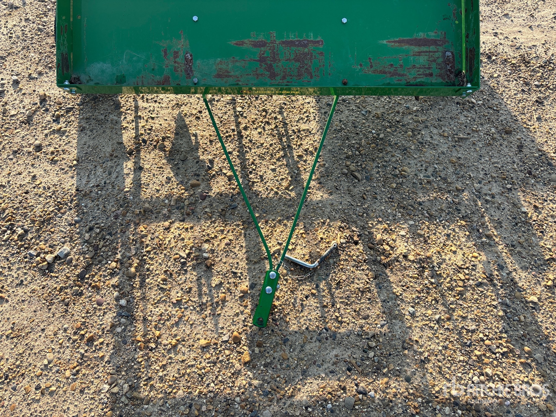 John Deere 40 IN AERATOR
