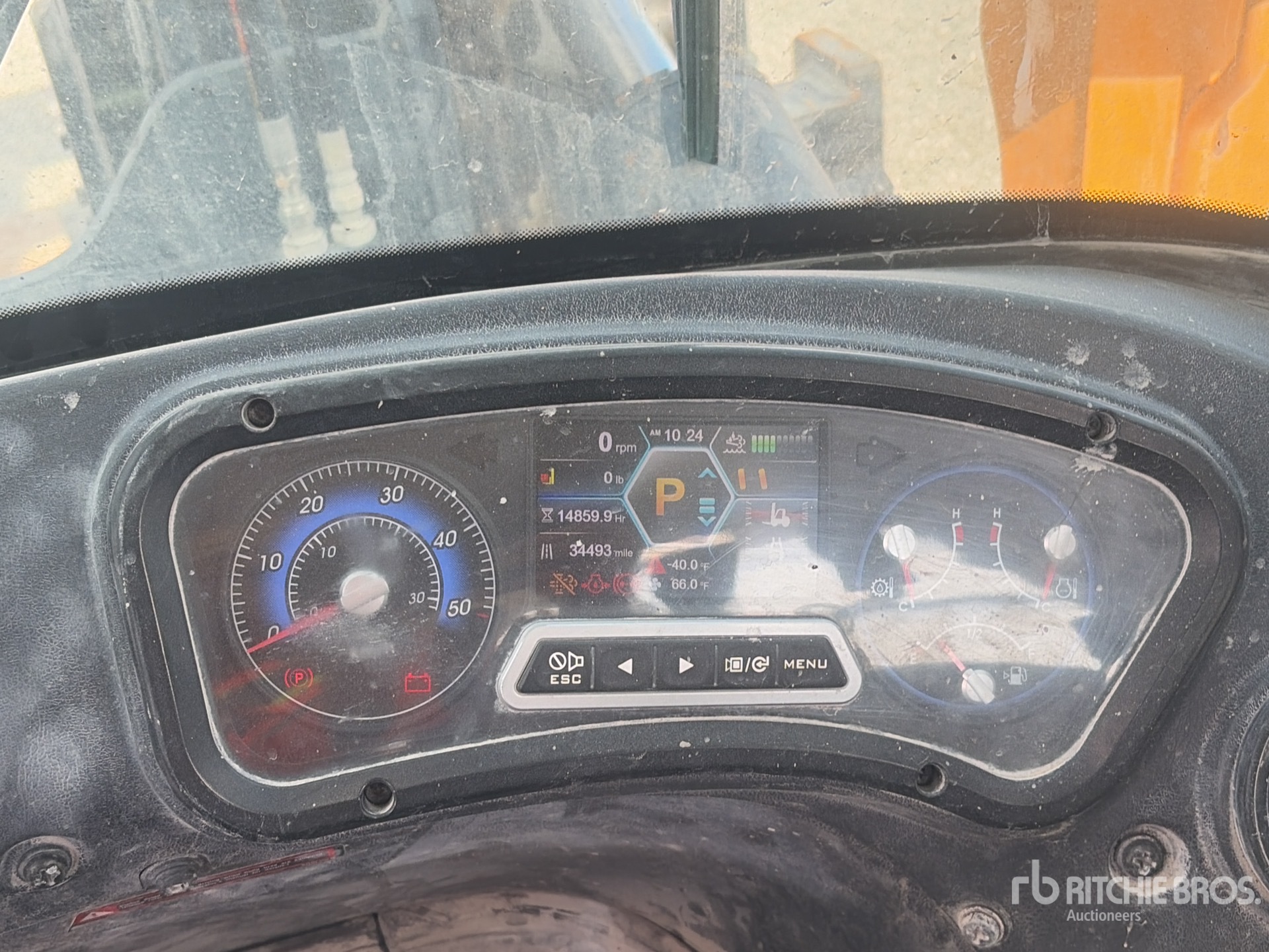 2019 Hyundai 160D-9