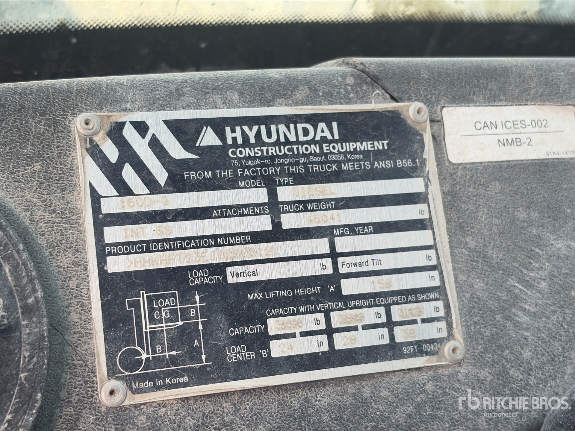 2018 Hyundai 160D-9