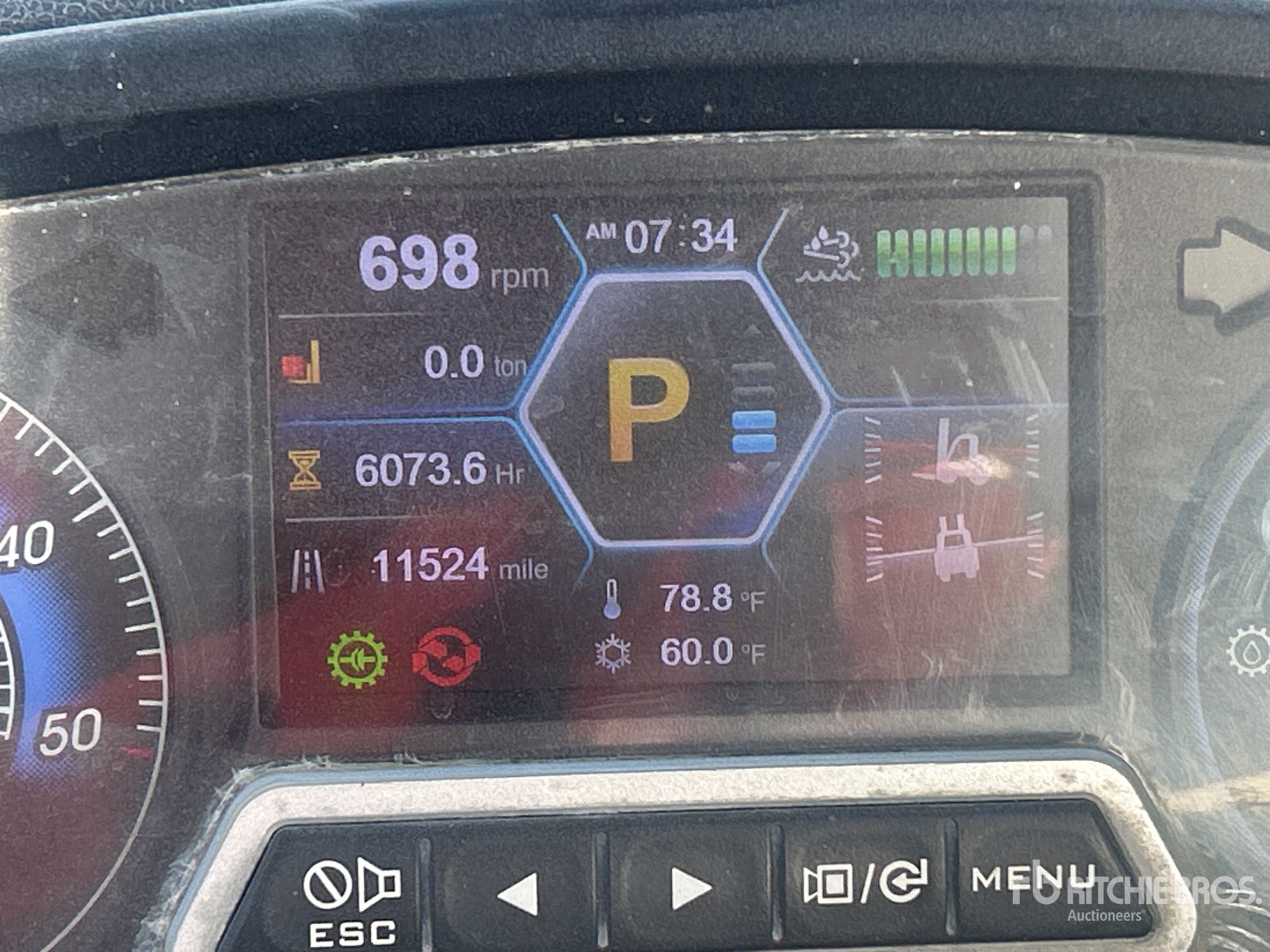 2018 Hyundai 160D-9