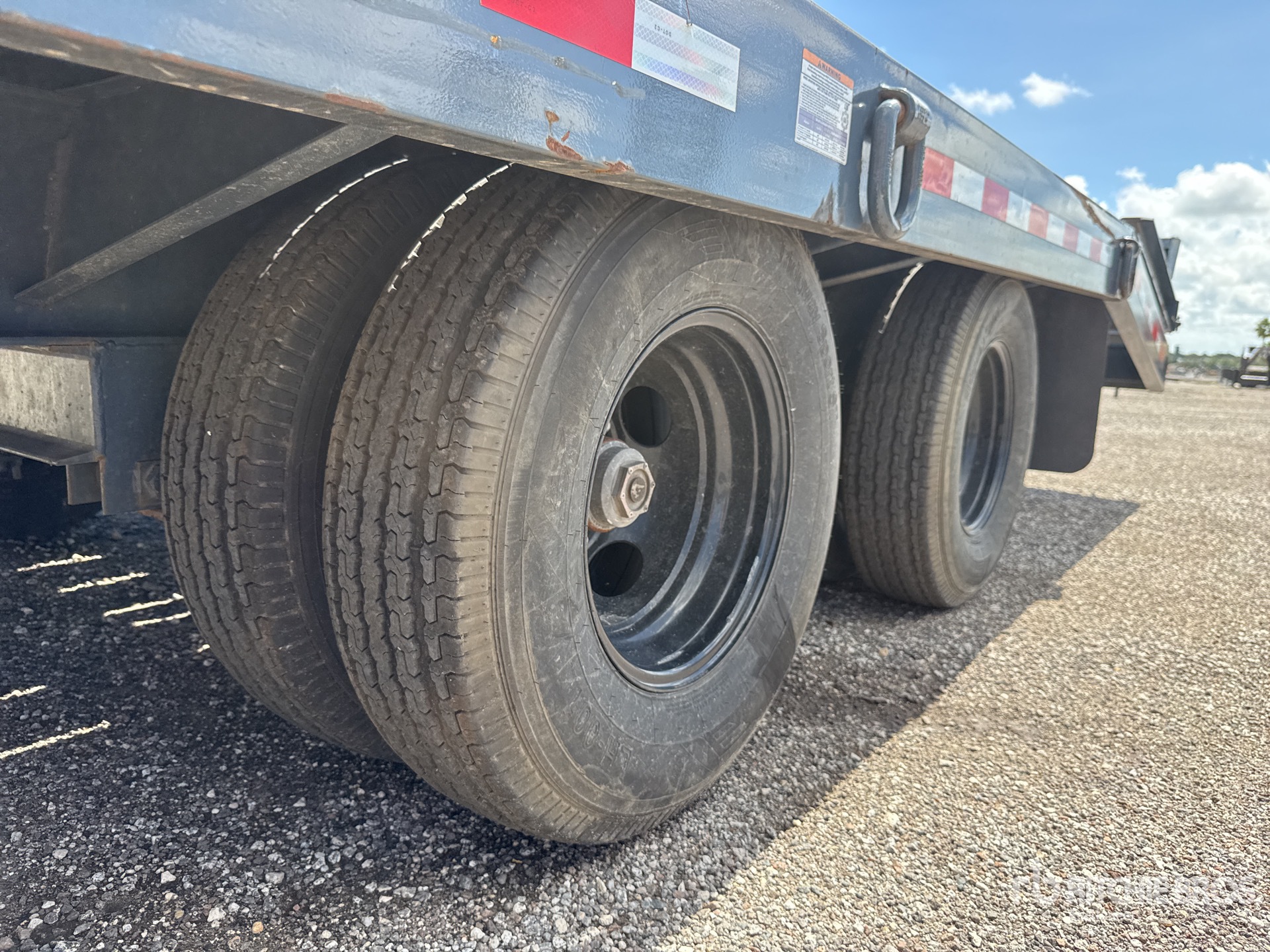 2022 Towmaster T/A