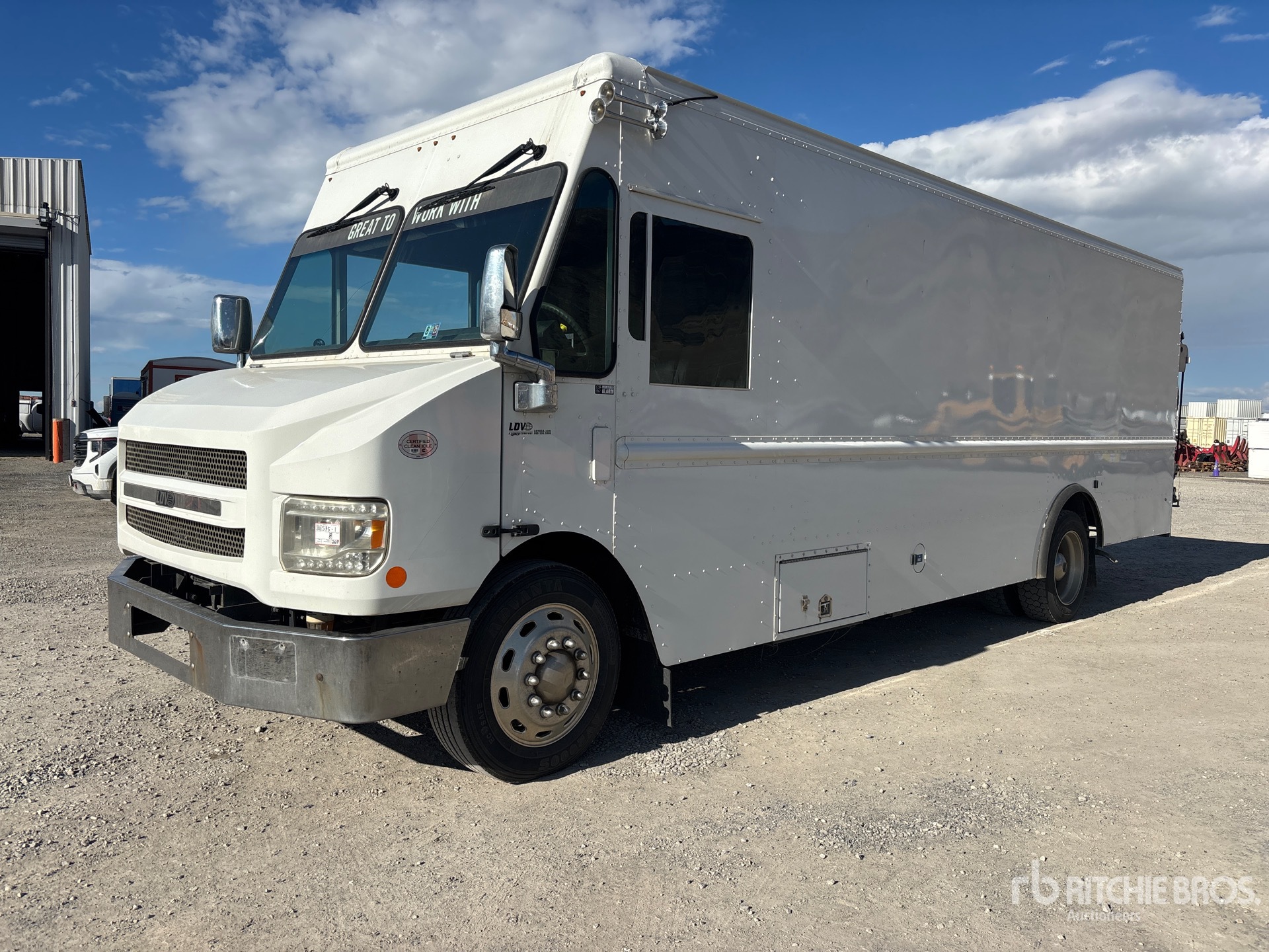Photo of 2017 Freightliner MT55
