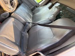 Cab with Seats/armrests