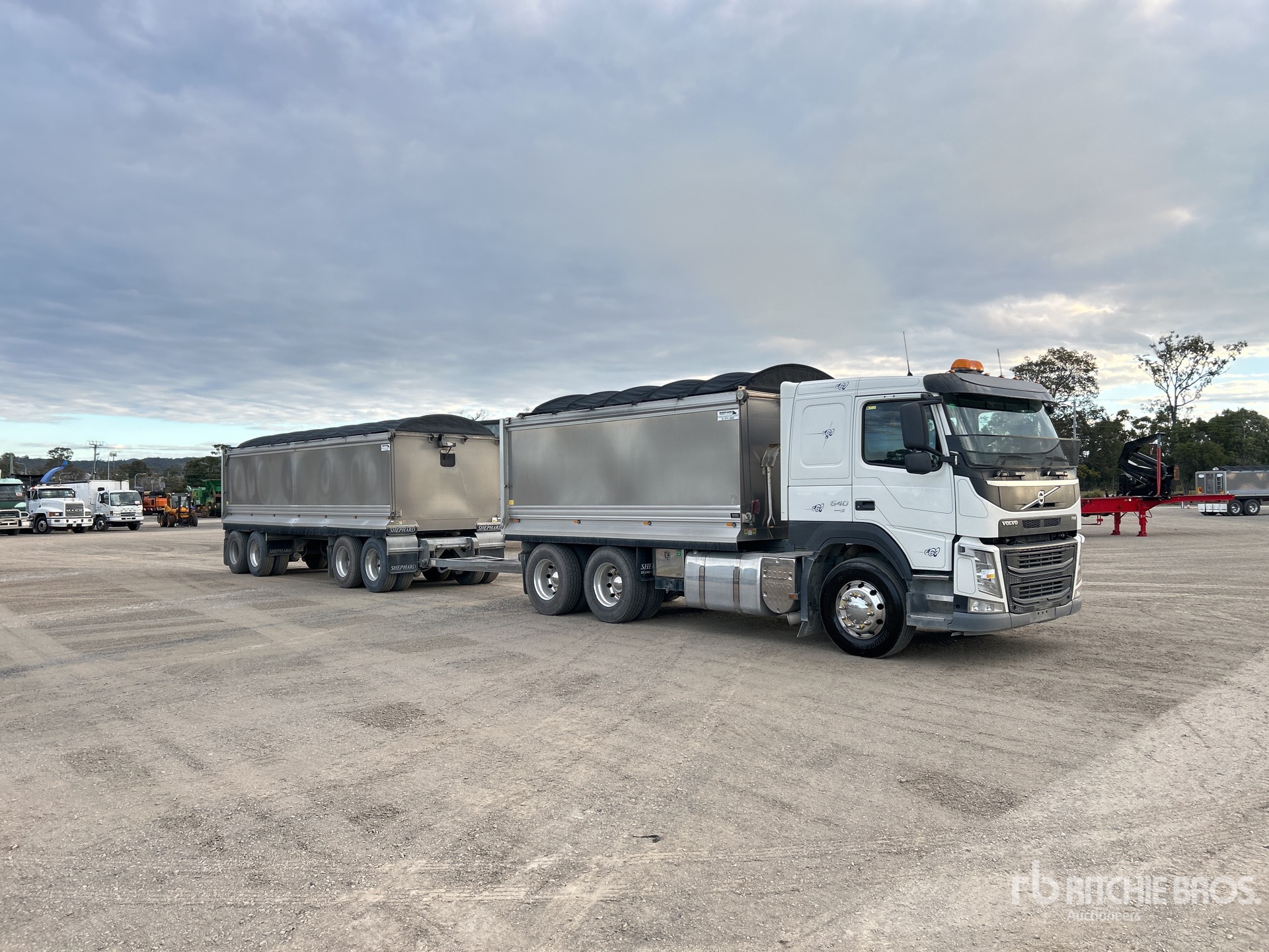 2019 Volvo FM540