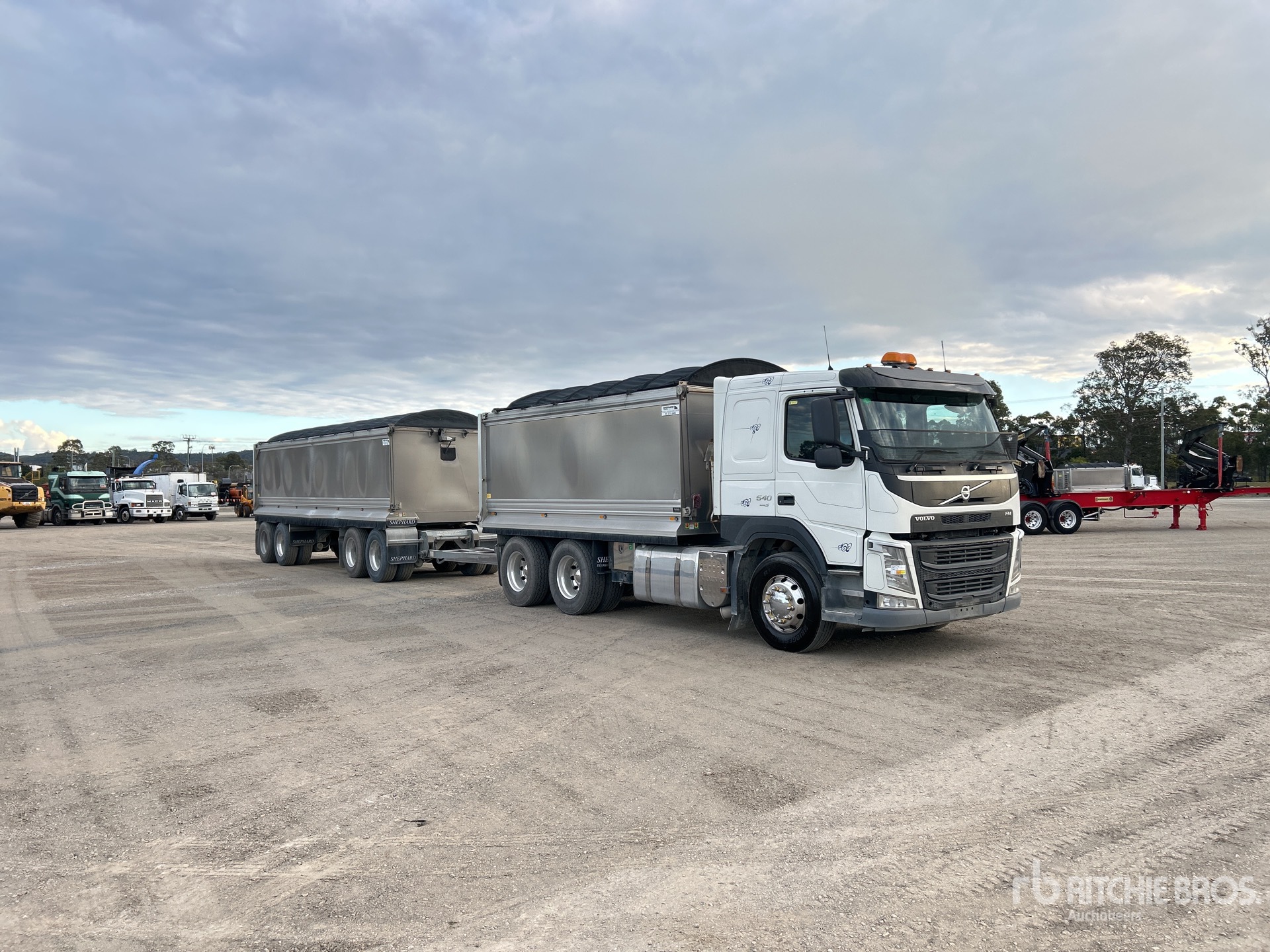 2019 Volvo FM540