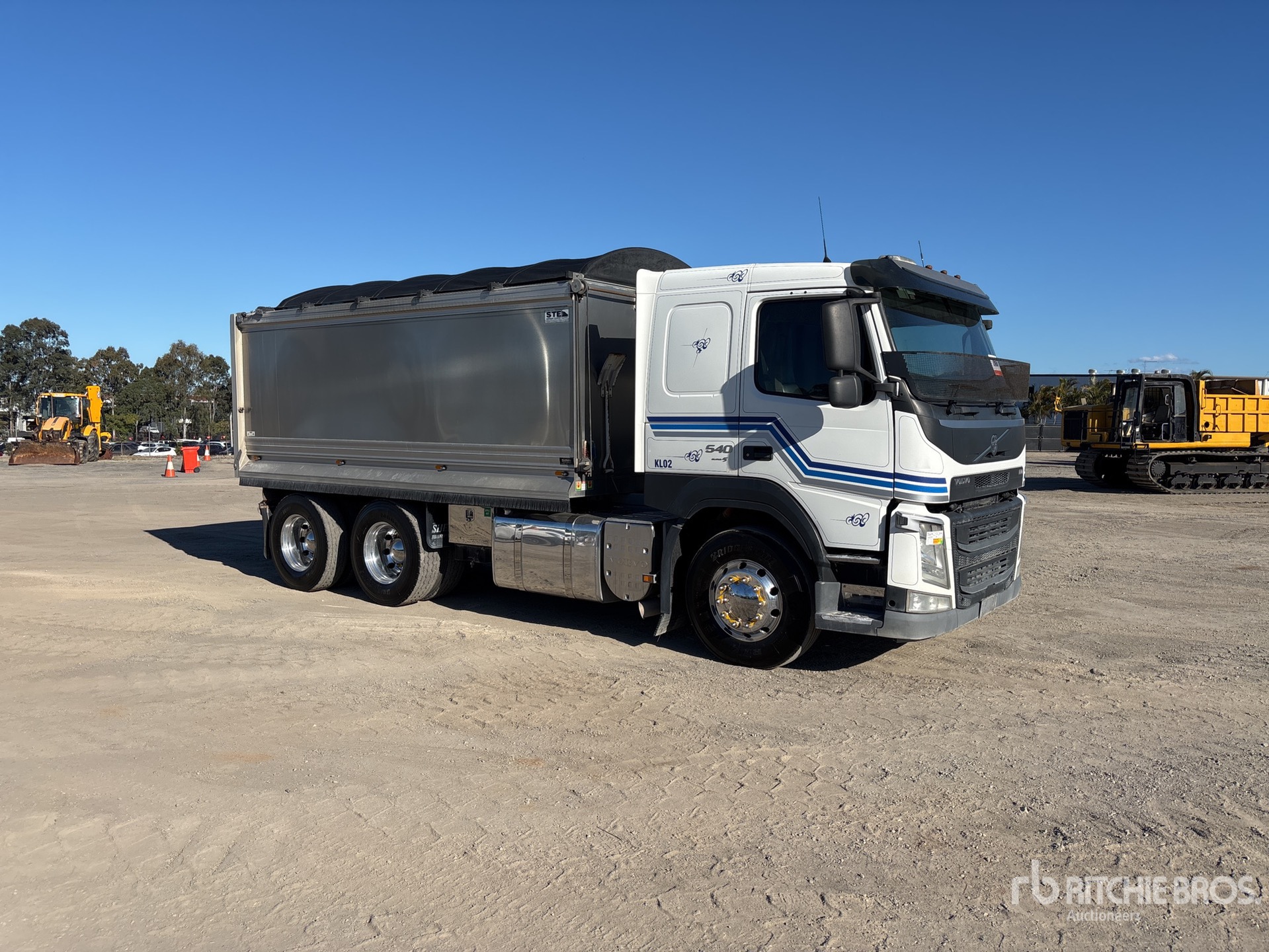 2019 Volvo FM540