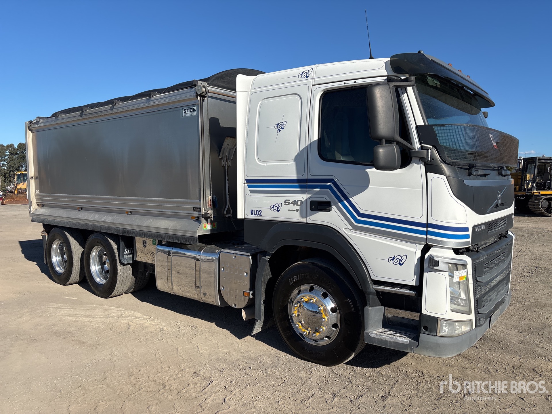 2019 Volvo FM540