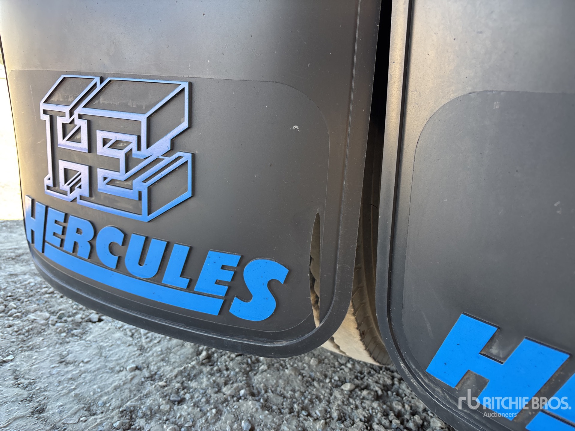 2023 Hercules Quad Dog