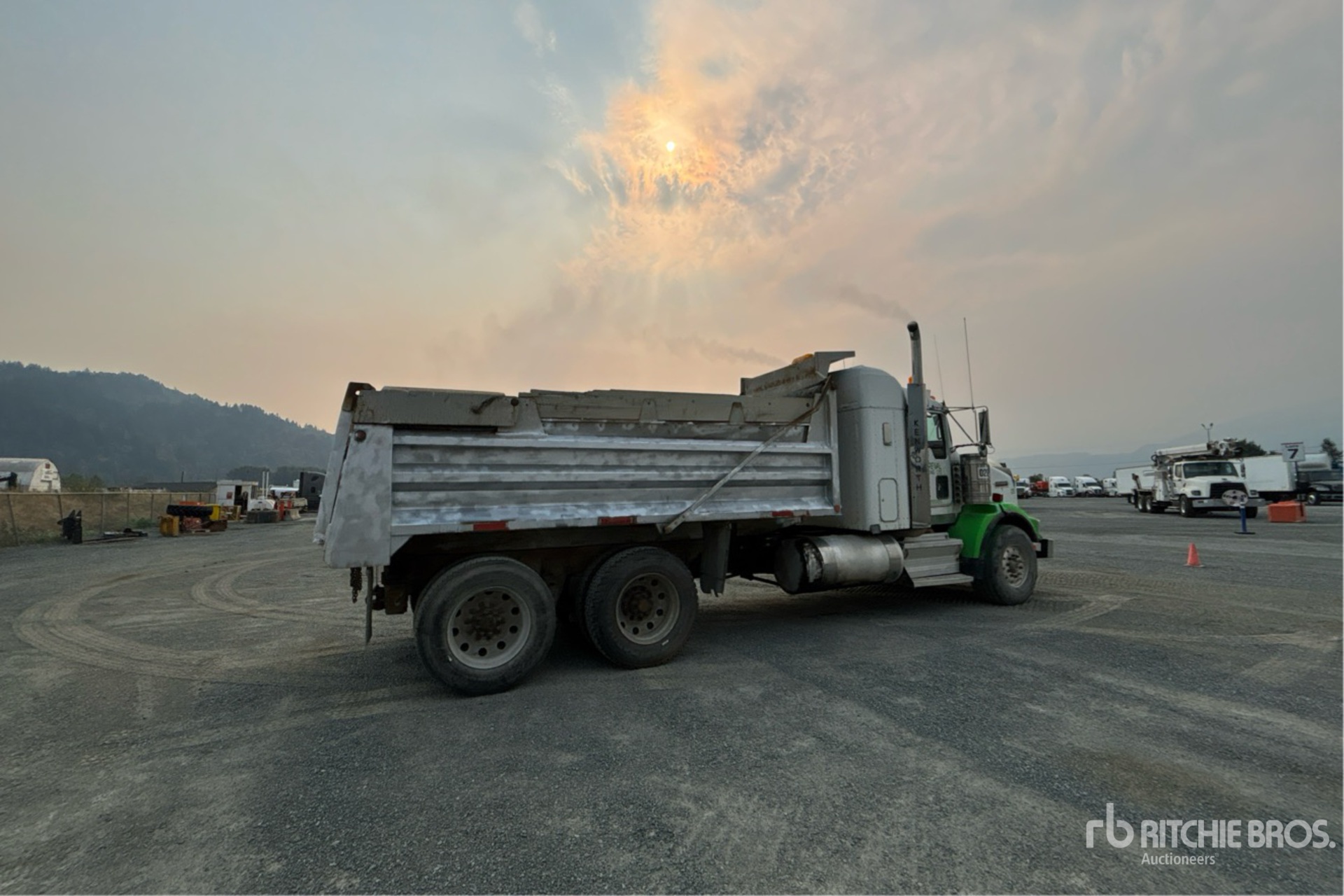 2008 Kenworth T800