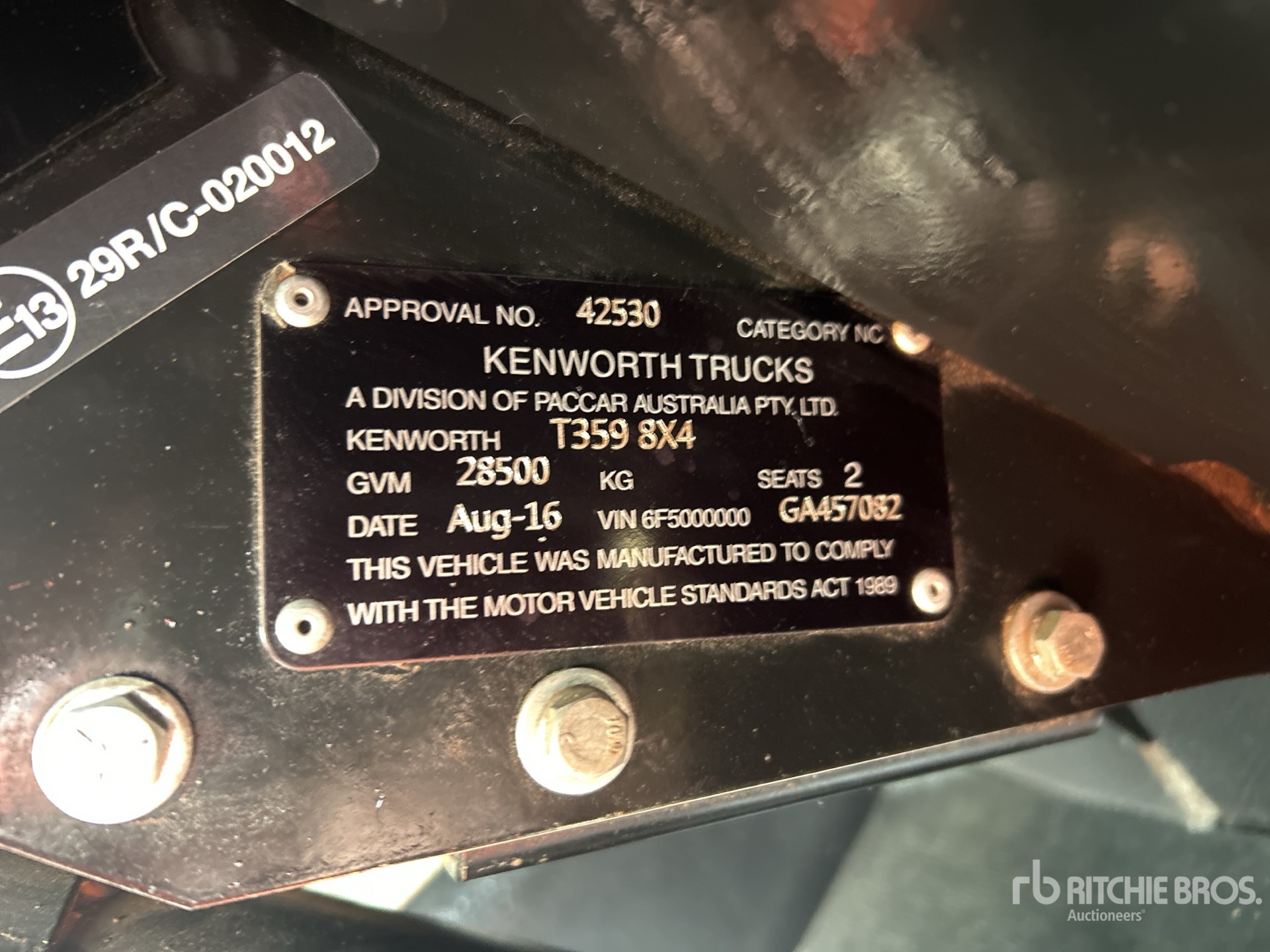 2016 Kenworth T359