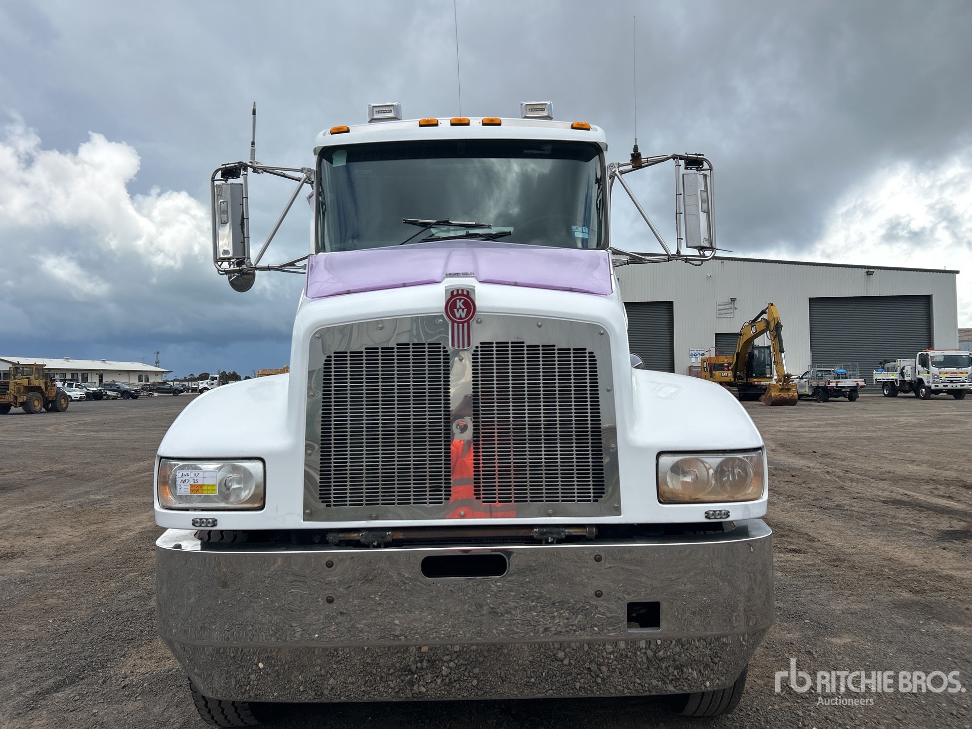 2016 Kenworth T359