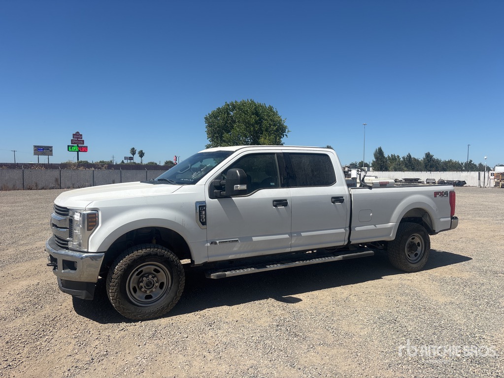 General Appearance with Featured Photo