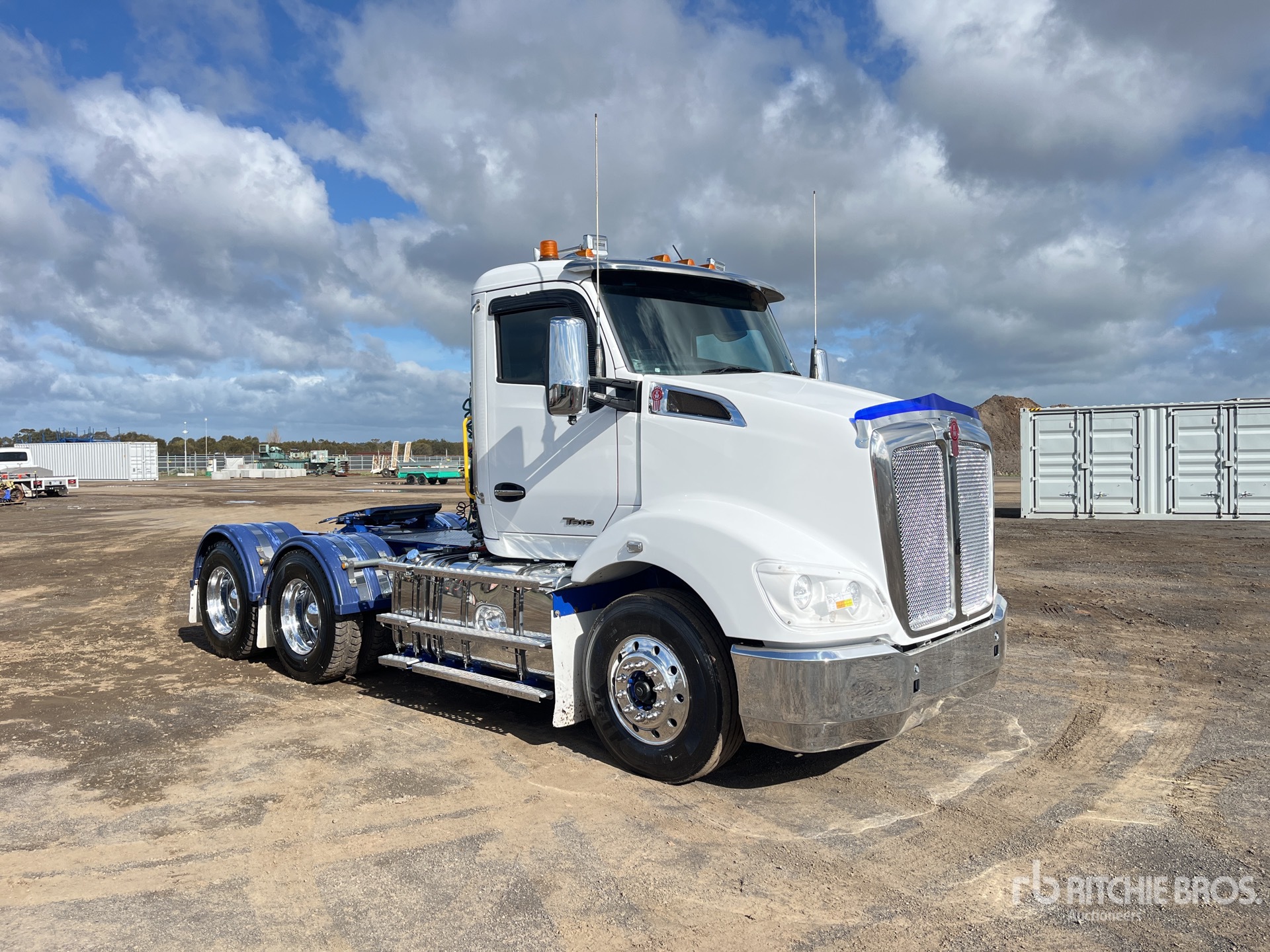 2023 Kenworth T610