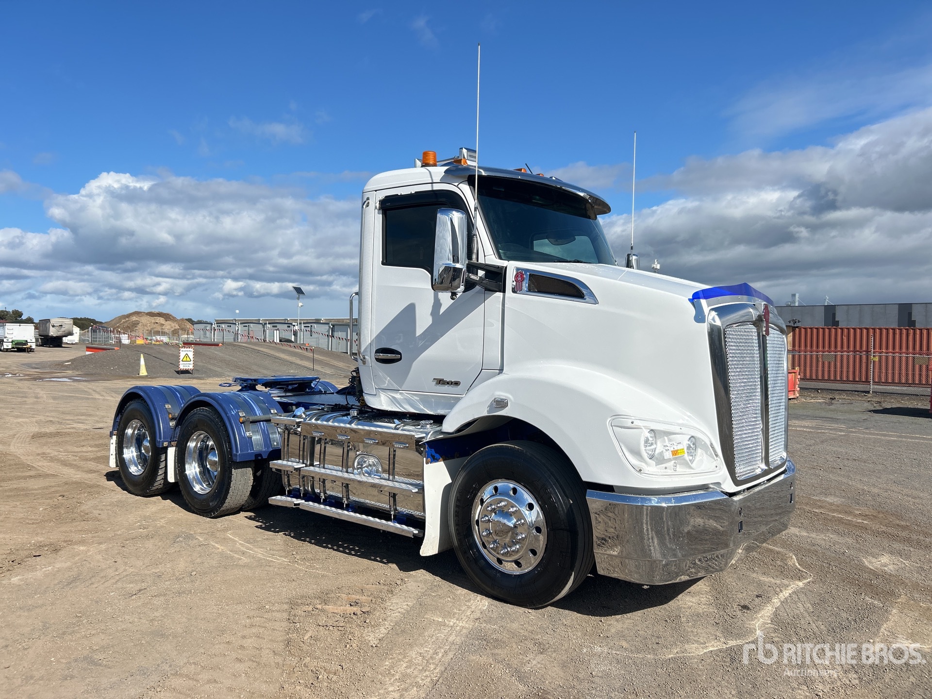 2023 Kenworth T610