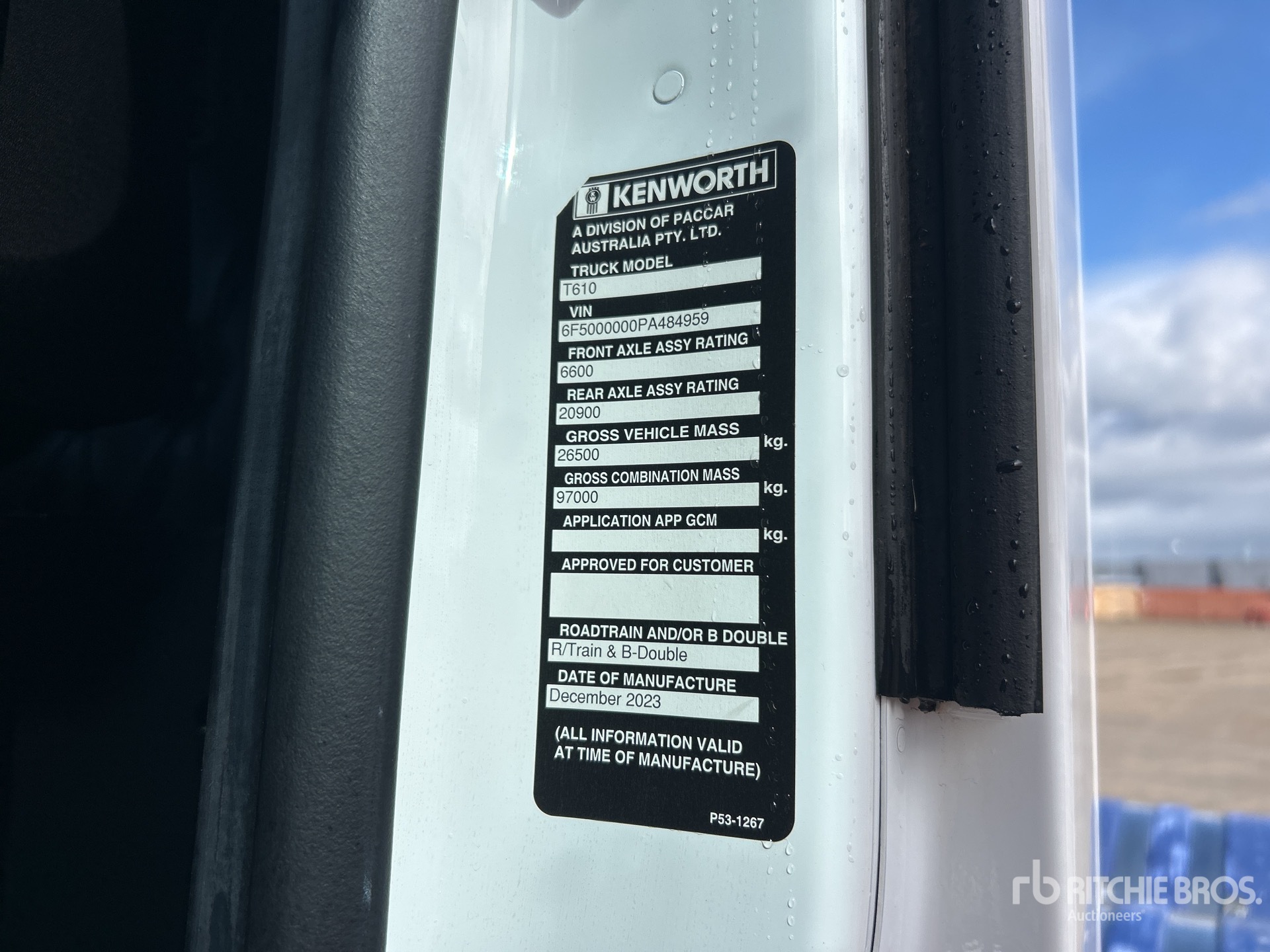 2023 Kenworth T610