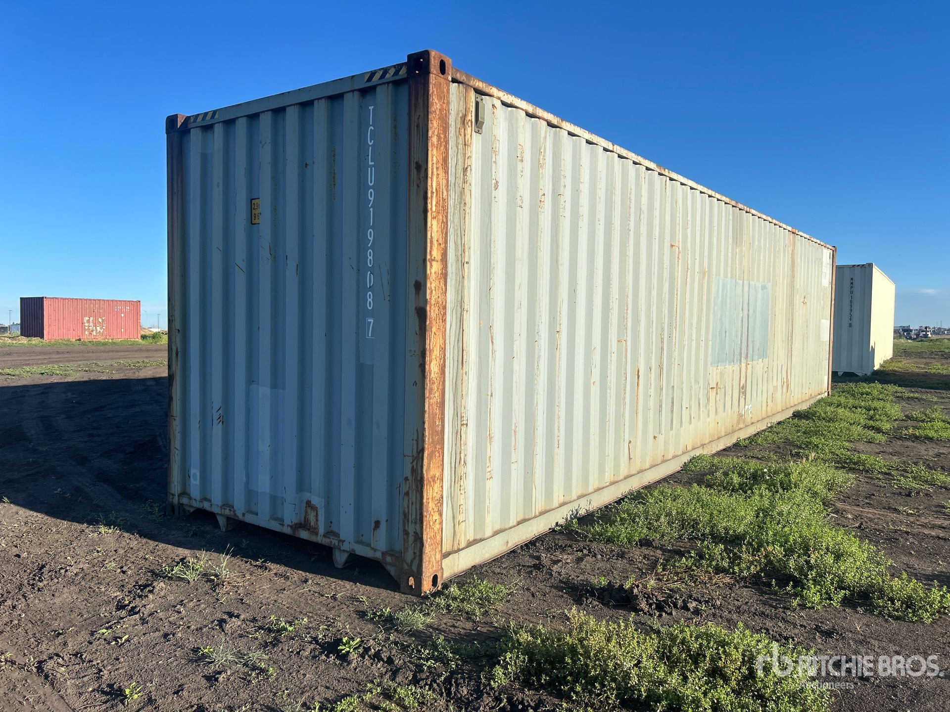 General Appearance with Picture, Right Rear Corner